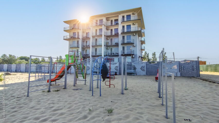 Отель «Golden Beach» в Затоке